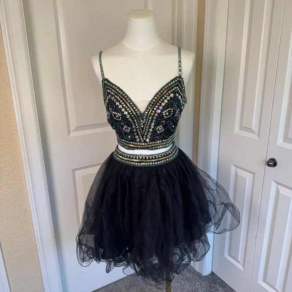Dave & Johnny | Dresses | Dave Johnny Black Beaded Two Piece Set Size Tulle  Skirt Festival Corset Top | Poshmark